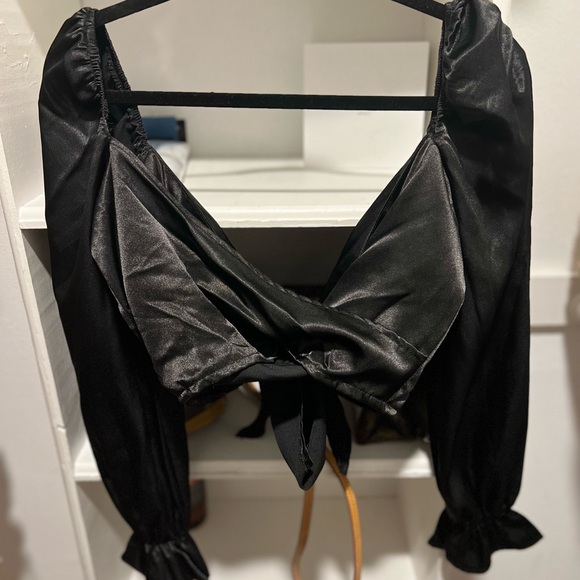 Top - Picture 3 of 4